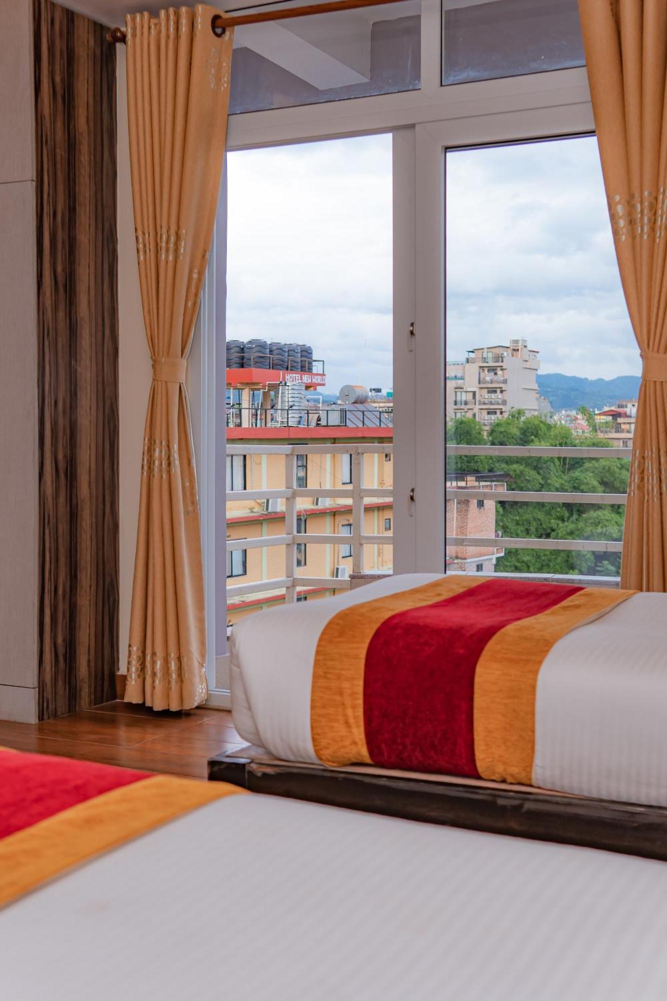 Hotel Murano Pokhara Eksteriør billede