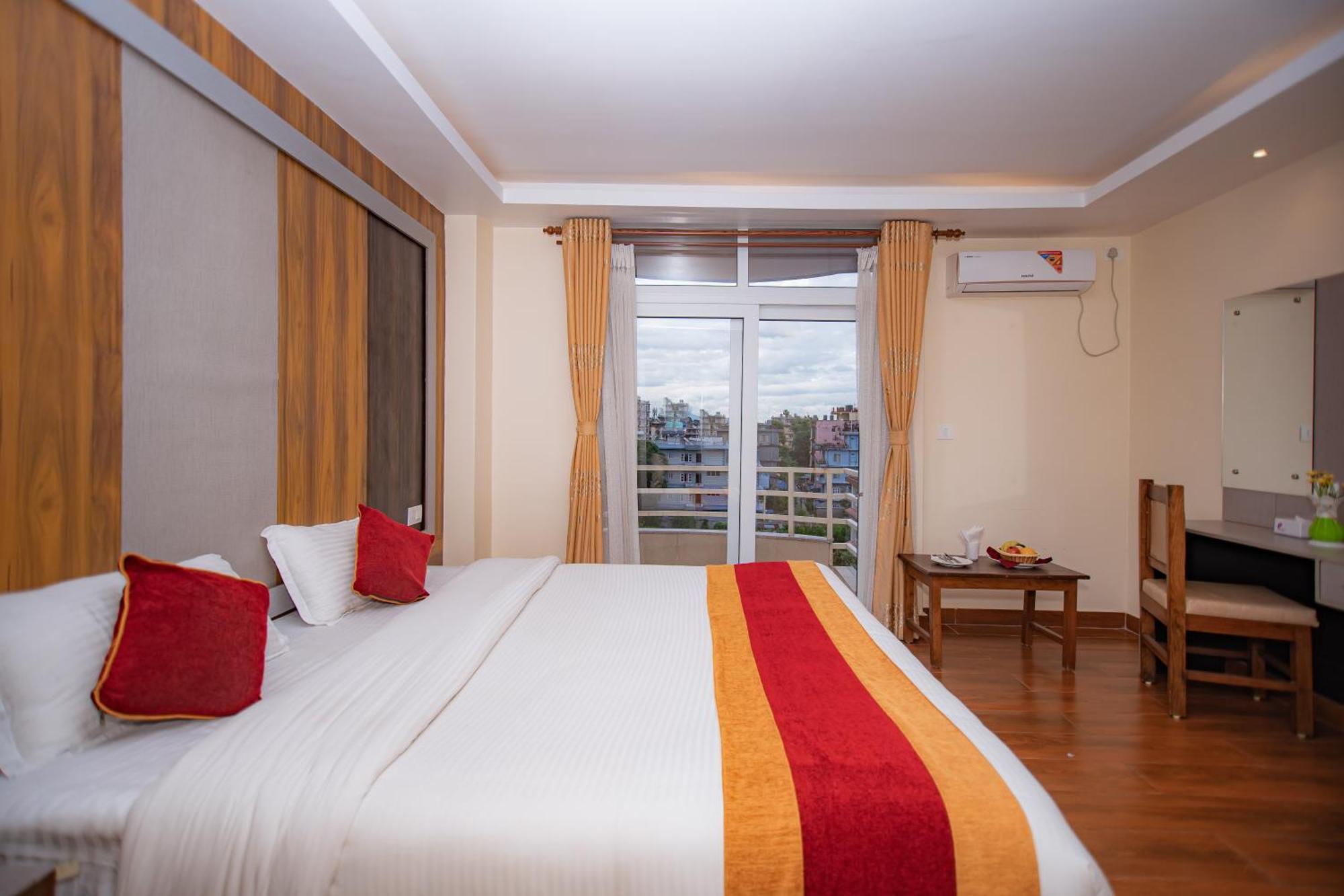Hotel Murano Pokhara Eksteriør billede